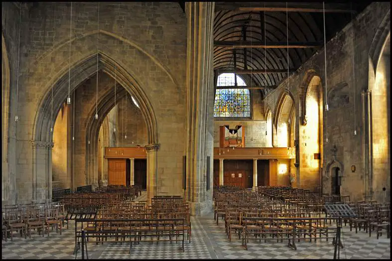 Église Saint Sauveur