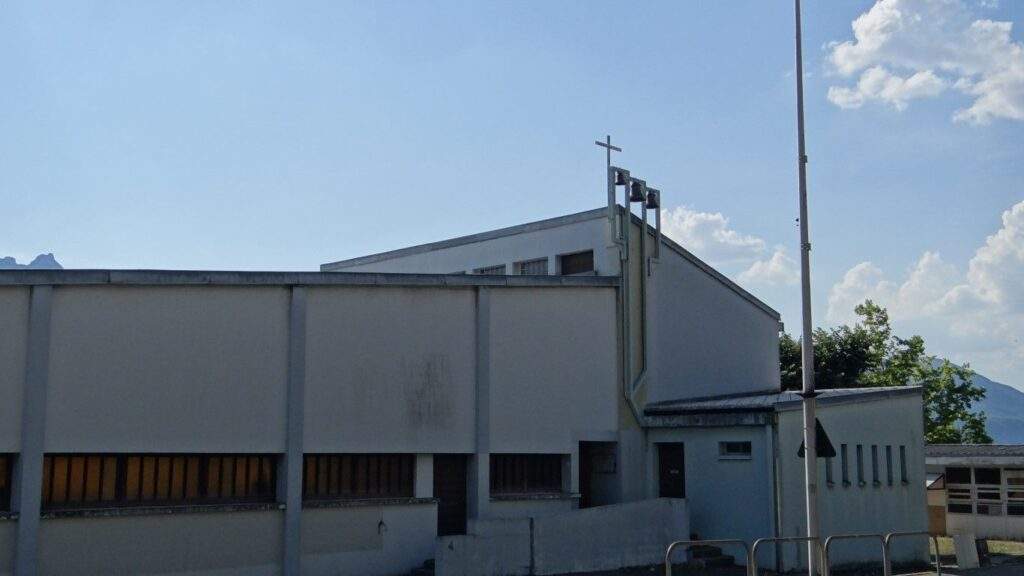 Église Sainte Bernadette