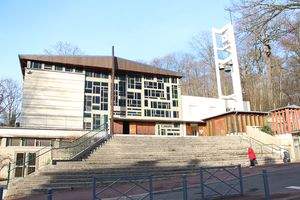 Église Sainte Bernadette
