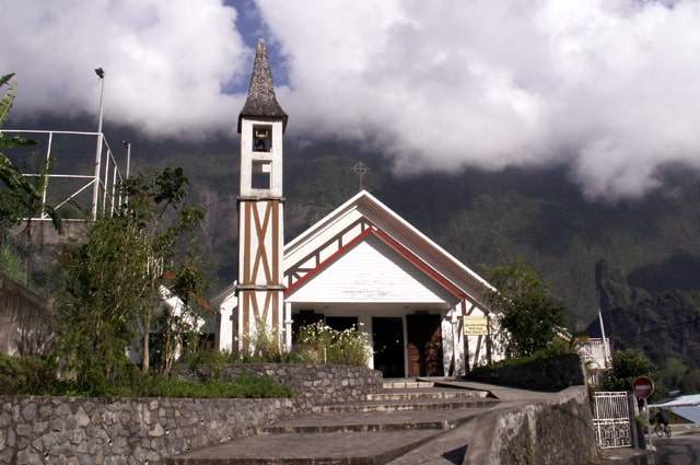 Église Sainte-bernadette (Palmiste-rouge)