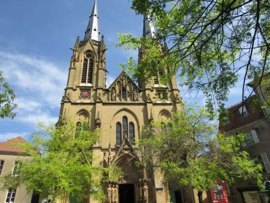 Église Sainte Croix