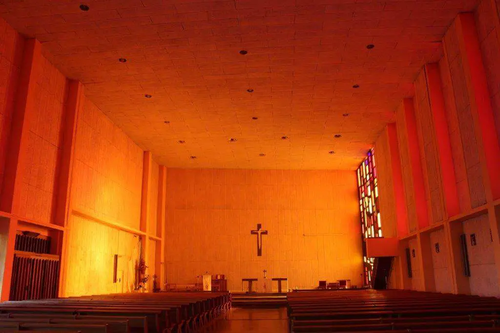 Église Sainte Croix