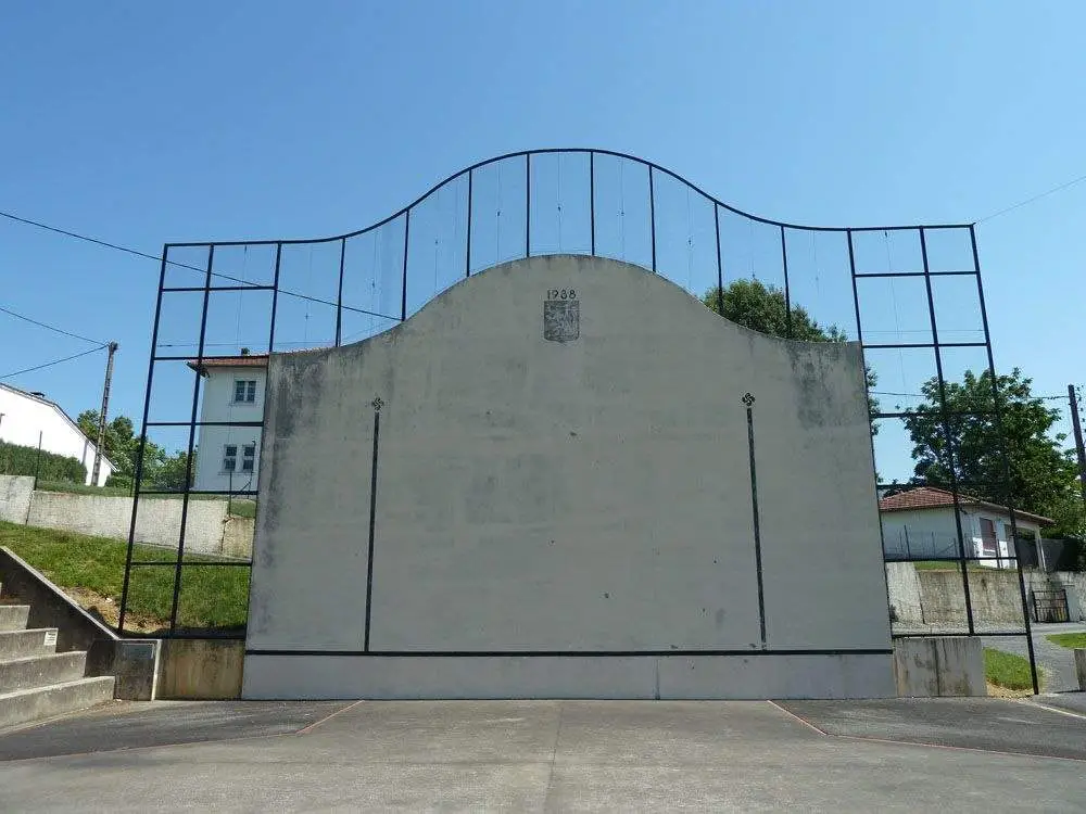 Église Sainte Engrâce À Moncayolle