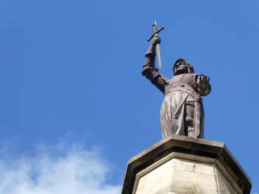 Église Sainte Jeanne D’arc