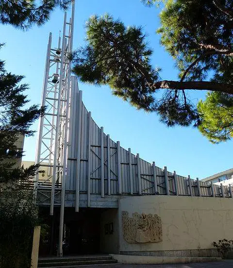 Église Sainte Monique