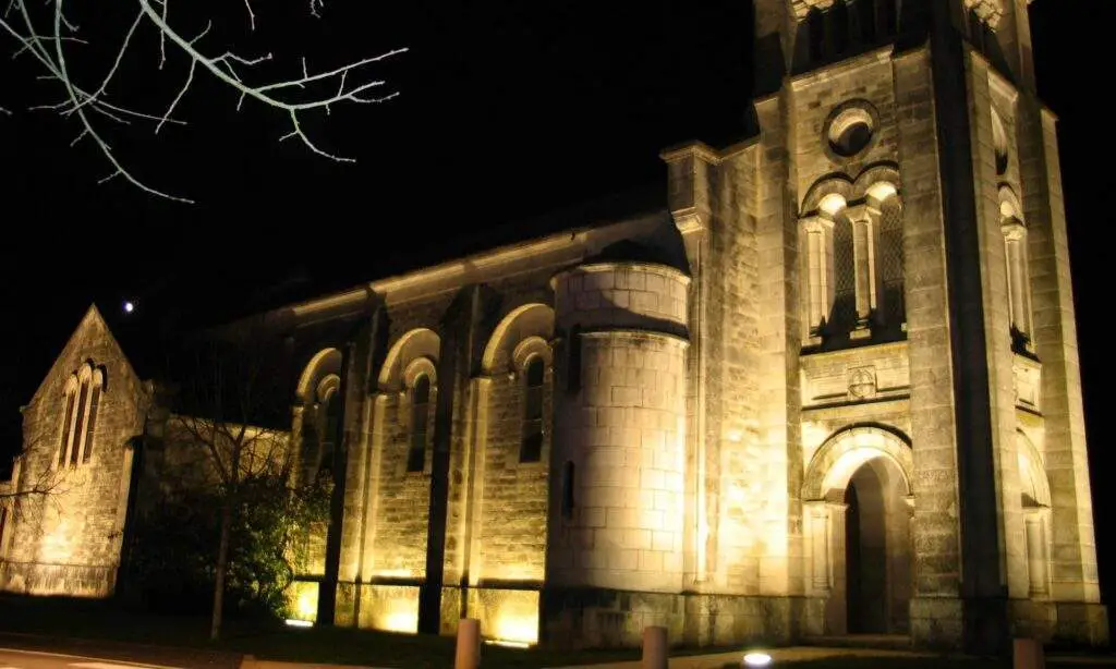 Église Sainte-sévère : Sainte-sévère