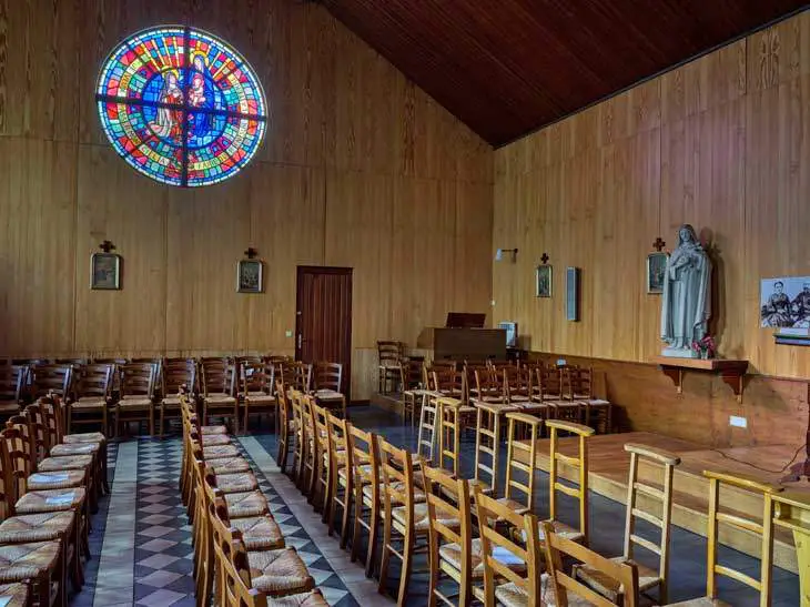 Église Sainte Thérèse de L’enfant Jésus