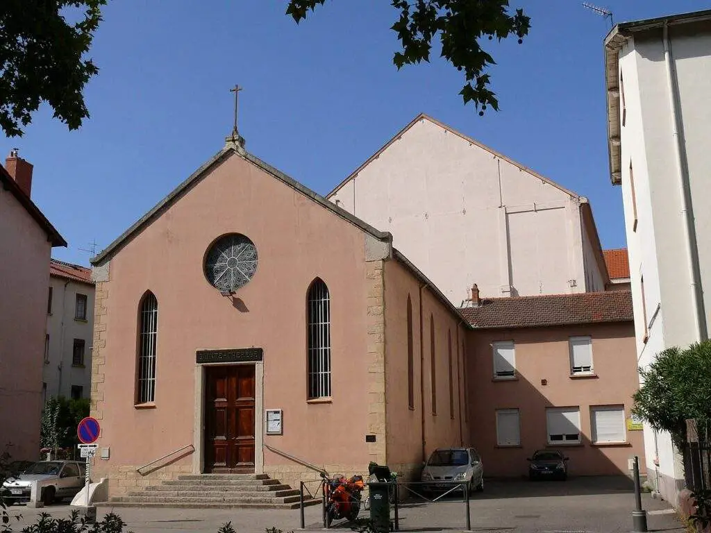 Église Sainte Thérèse de L’enfant Jésus