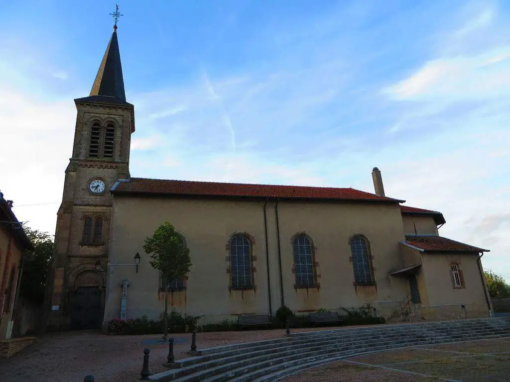 Église Saints Côme Et Damien