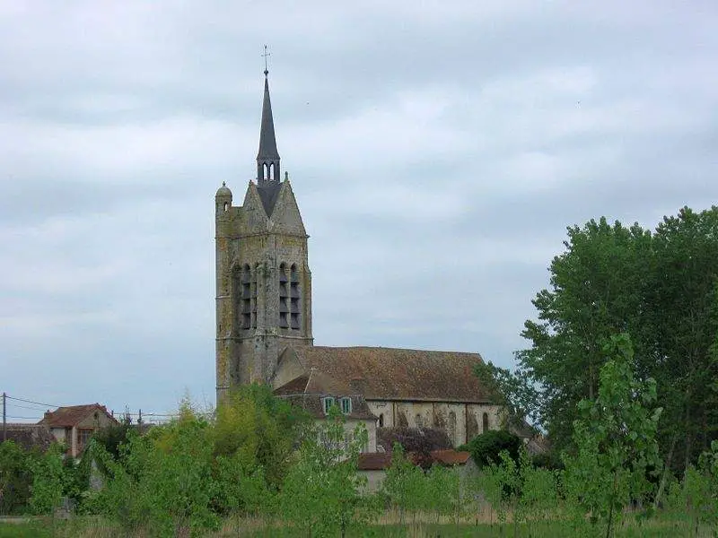 Église Saints Cyr Et Julitte