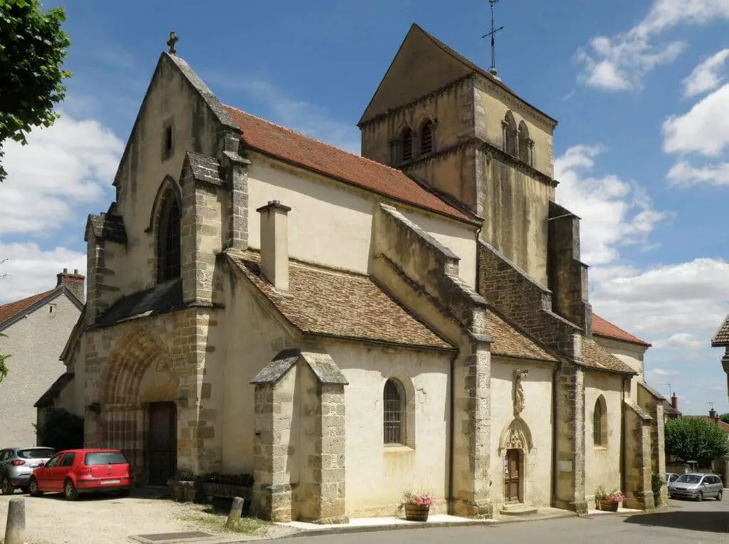 Église Saints Cyr Et Julitte