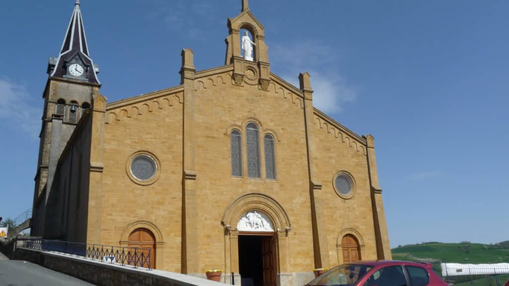 Église Saints Ferréol Et Forgeux