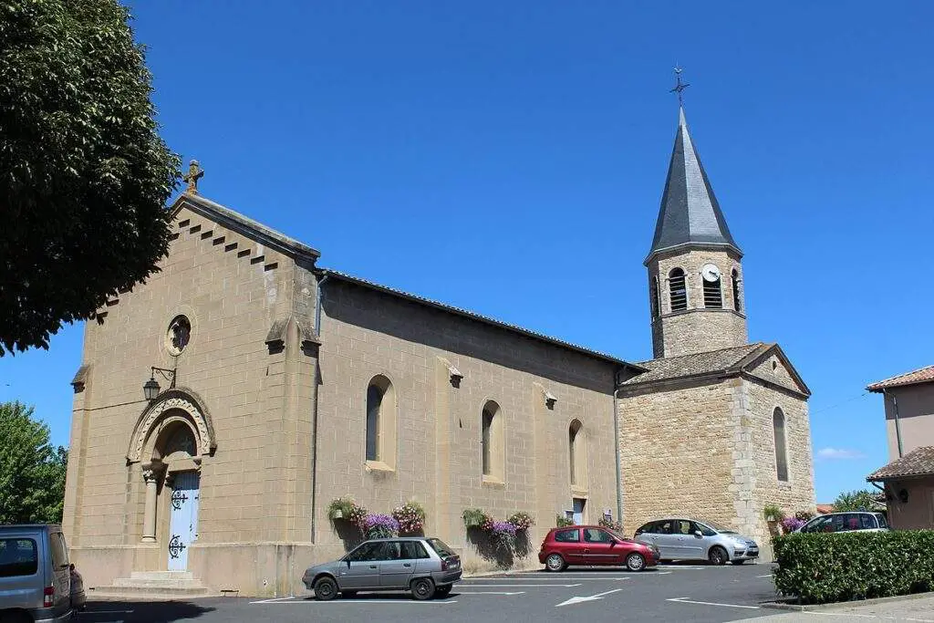 Église Saints Philippe Et Jacques