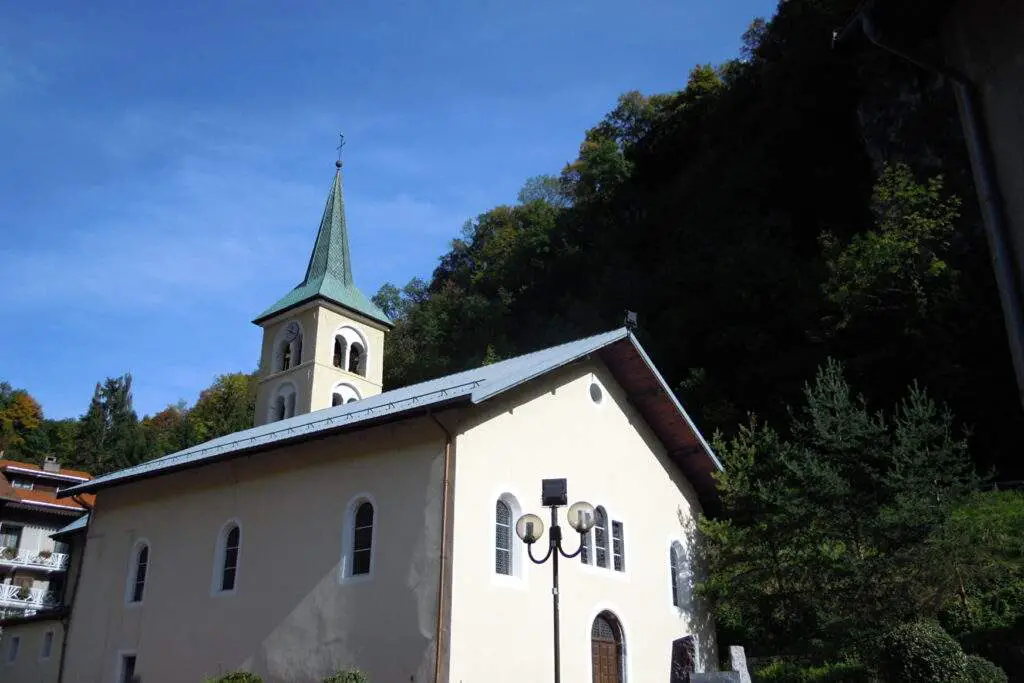 Église Salins Les Thermes