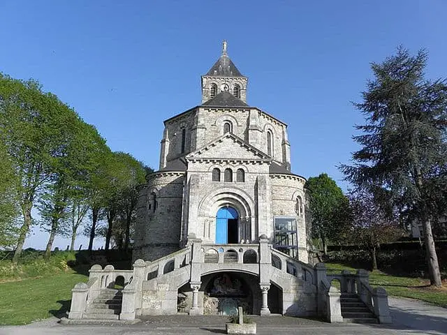Église Sanctuaire Notre Dame de La Peinière