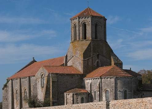 Église Soulièvres (Saint-pierre)