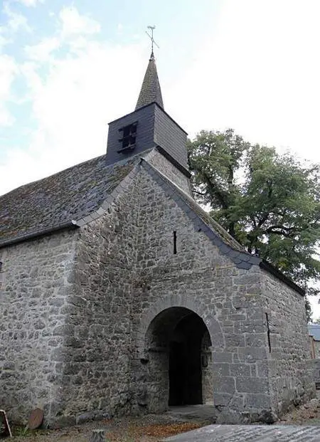 Eglise St Adrien à Quievelon