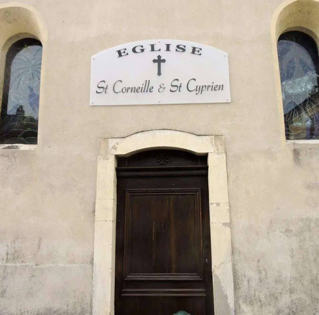 Eglise St Corneille Et Saint-cyprien