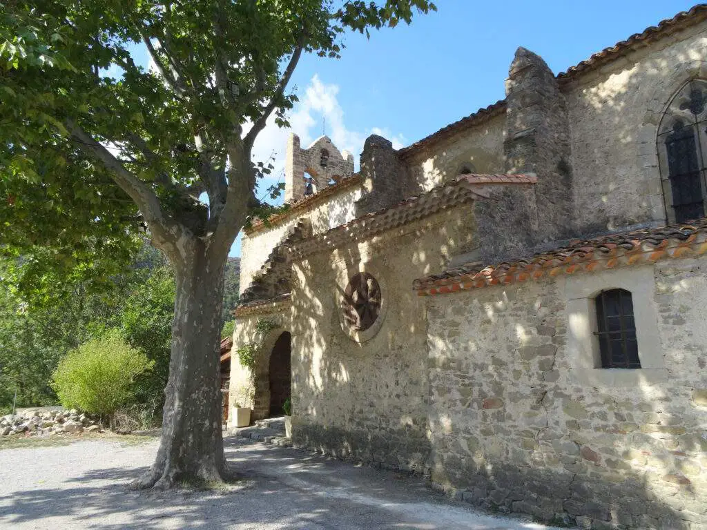 Église St. Cyr Et Ste. Julitte
