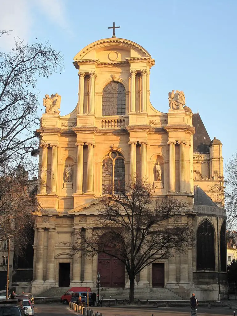 Eglise St Gervais Et St Protais (Patrons Secondaires : Saints Abdon Et Sanain)