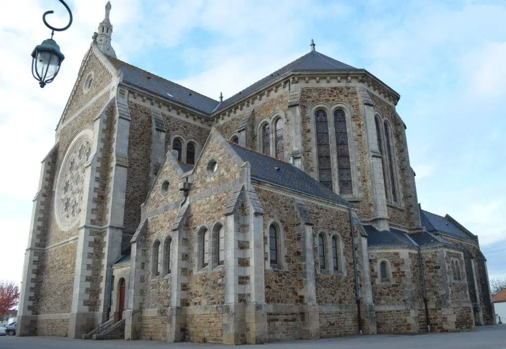 Église St Léobin