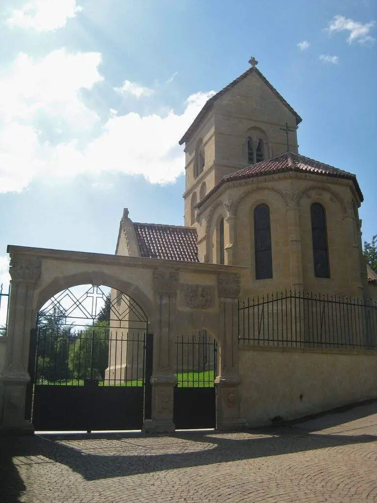 Église St Nicolas de Morlange