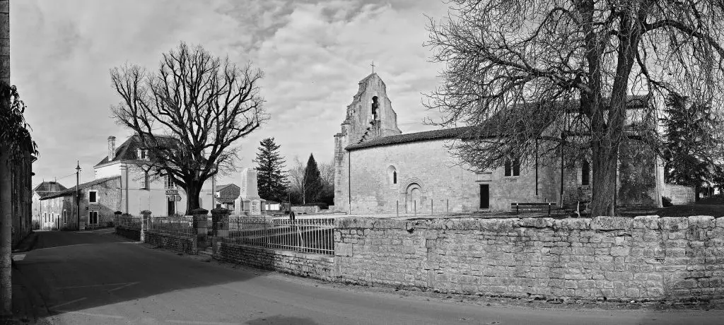 Église Tillou (Saint-sulpice)
