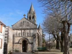 Église Trois-palis : Notre-dame