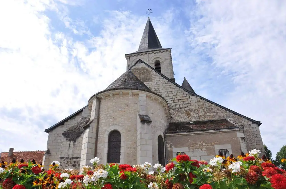 Église Vézières (Saint-pierre-et-saint-paul)