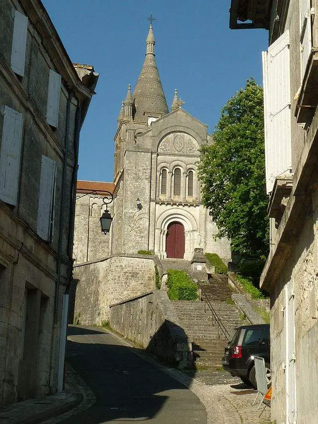 Église Villebois-lavalette: Saint-romain