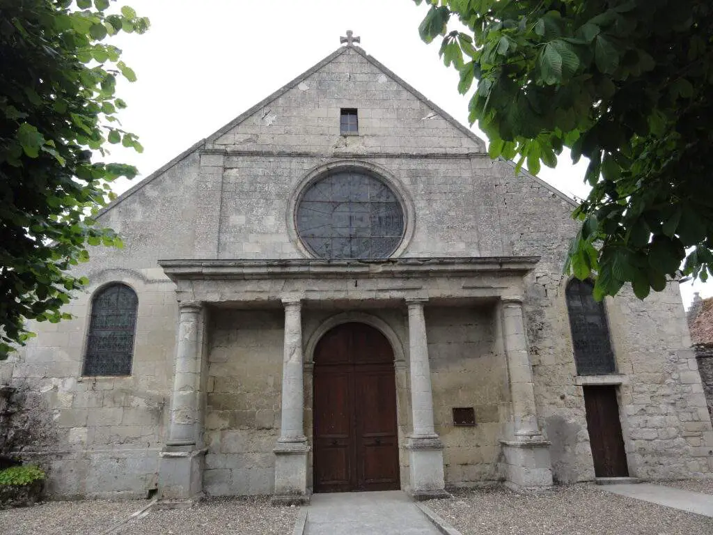 Église Vivières