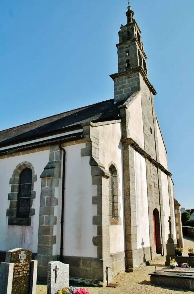 Kernoues (Eglise Saint-eucher)