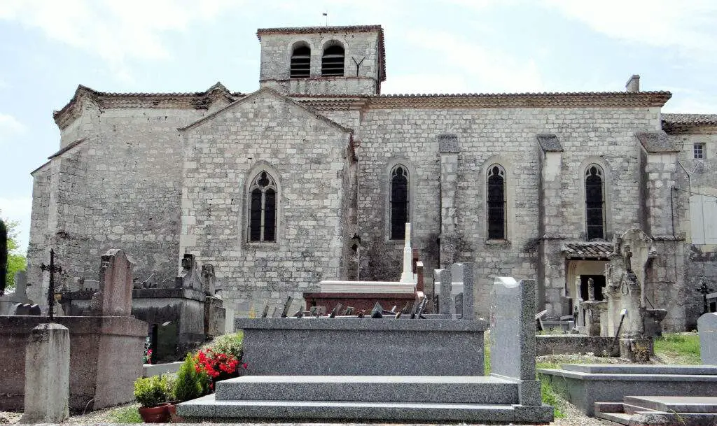 Montaigu-de-quercy-eglise