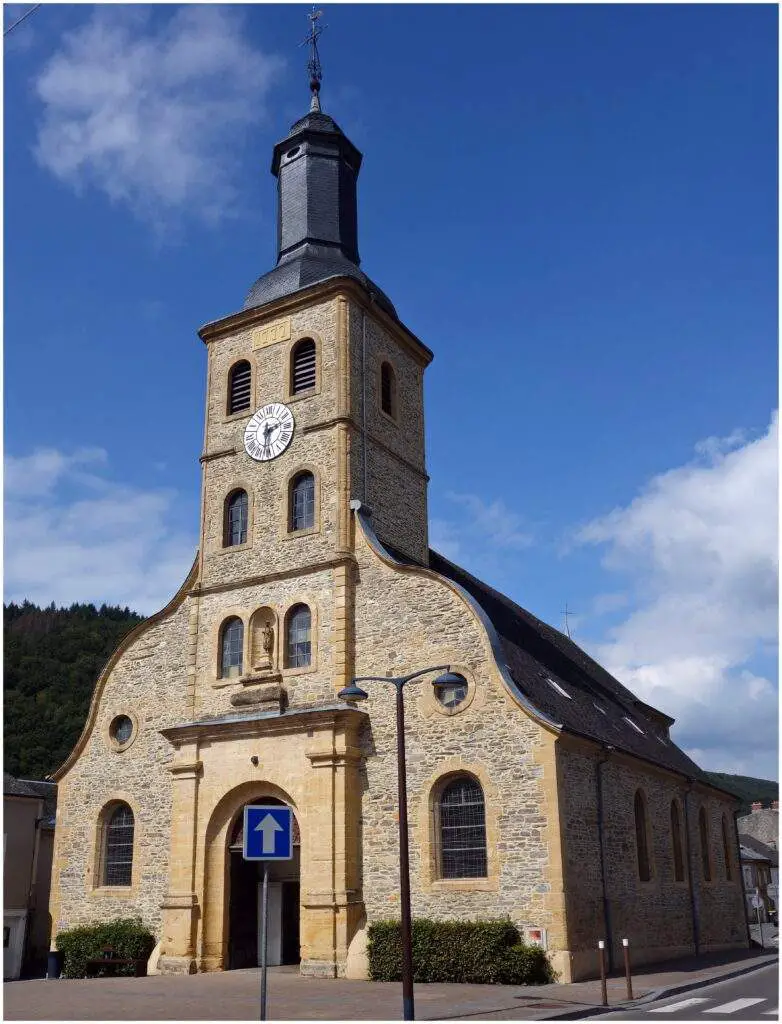 Nouzonville (Eglise Sainte Marguerite)