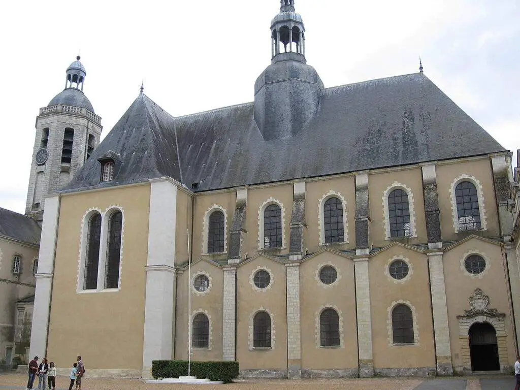Saint-louis Du Prytanée National Militaire (Eglise Saint-louis)